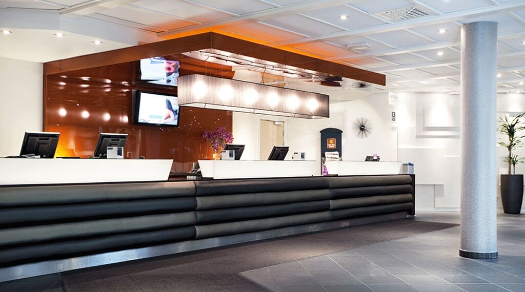 Hotel Clarion Oslo Airport 4*